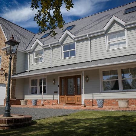 Bed and Breakfast Matlock House Hawkinge Экстерьер фото